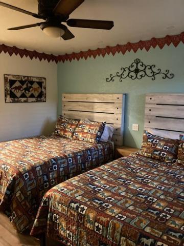 Horseshoe Riverside Lodge Canyon Lake Luaran gambar