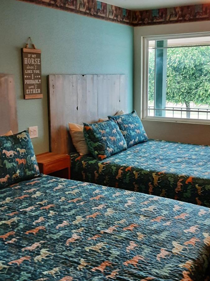 Horseshoe Riverside Lodge Canyon Lake Luaran gambar